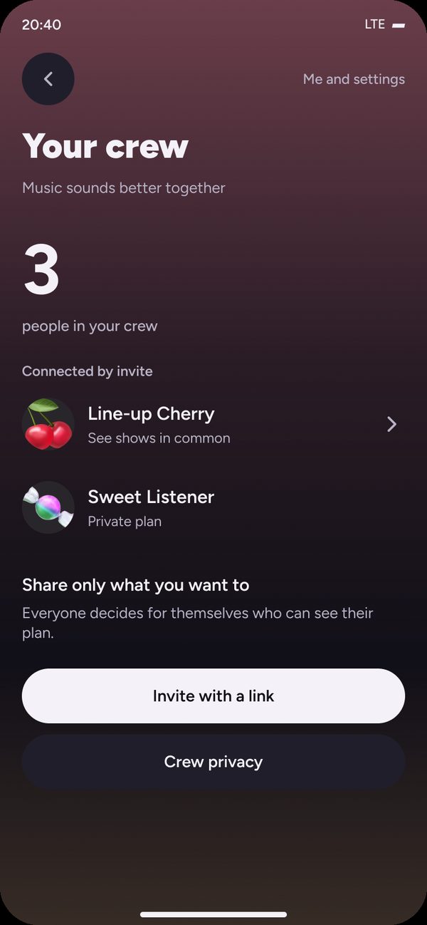 Your crew: three people, invite with a link